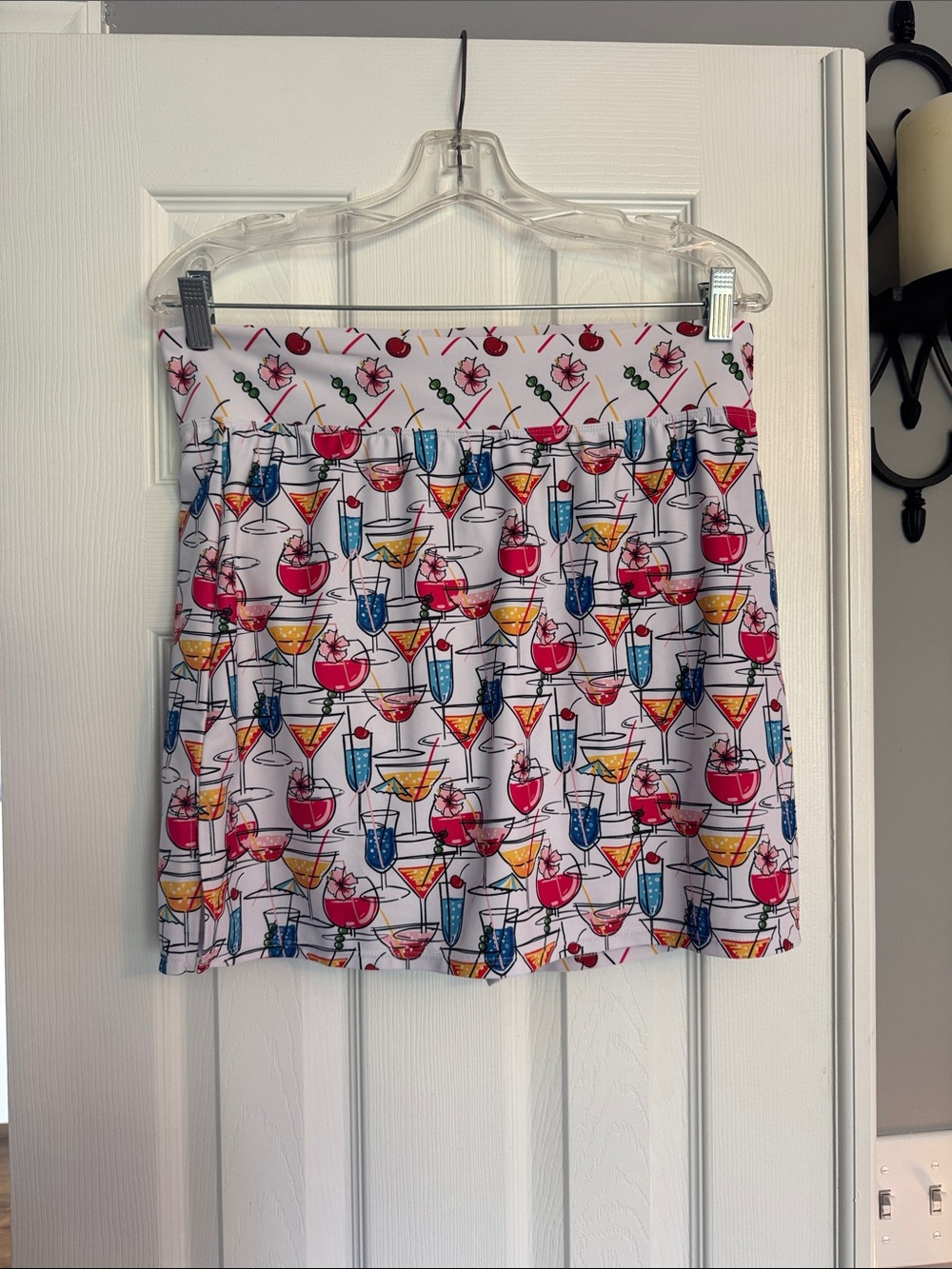 Skort Obsession Cocktail Print Golf Skirt - Vibrant Pink & Blue